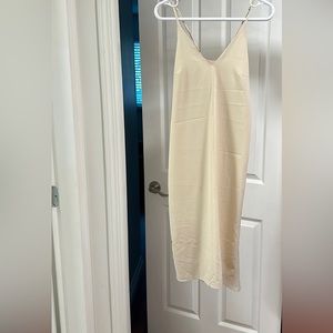 Park & Fifth Hampton cream slip